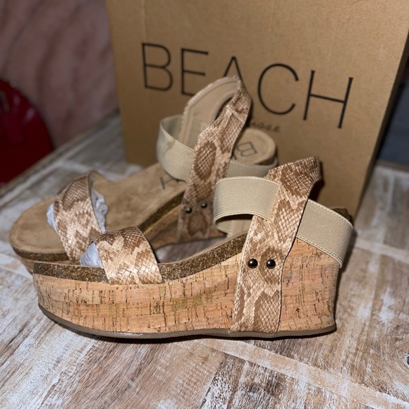 Snake Print Wedges - Picture 3 of 9